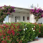 Golden Paros 아파트 흐리시 악티