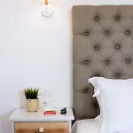 아파트 Golden Paros