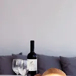 Golden Paros 아파트 *