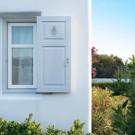 Апартаменты Golden Paros *