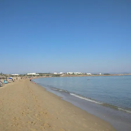 Golden Paros Apartman Hriszí Aktí